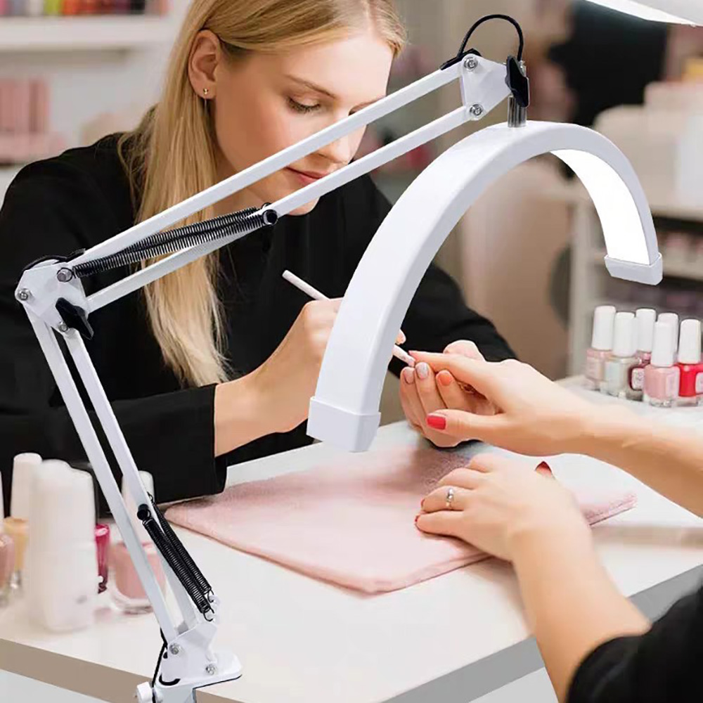 Beauty No Makeup - Настольная подсветка-клипса для использования в салонах